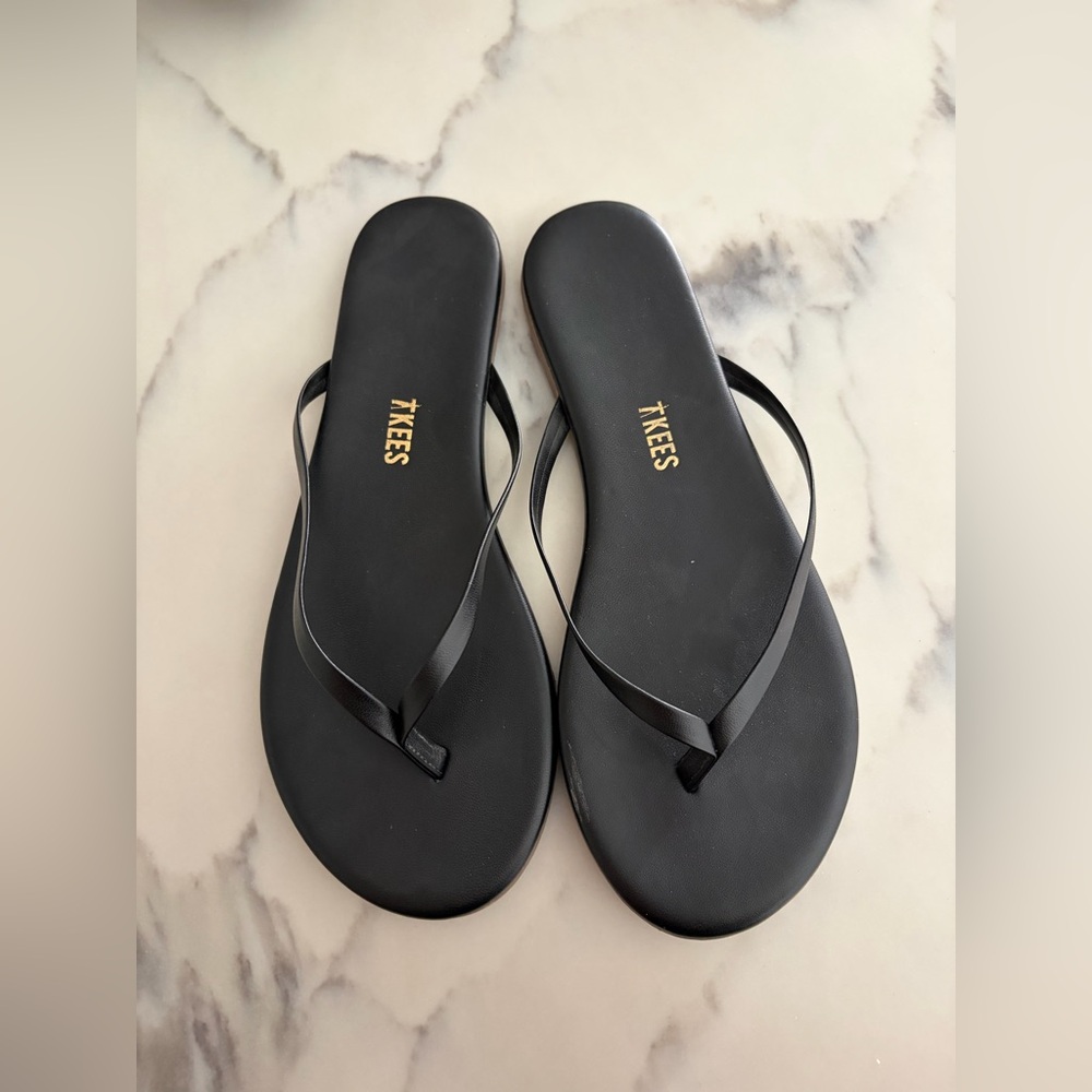 TKEES - flip flops